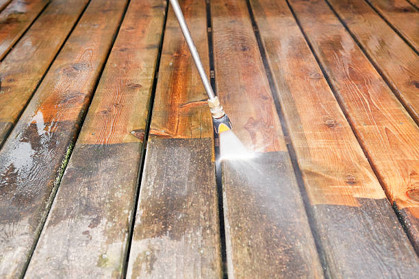 Why Choose Our Certified Pressure Washing Experts for Your Project Needs in Bensley, VA?